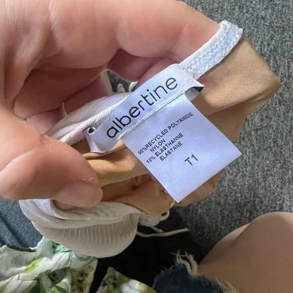 Albertine One Piece White Swimsuit, size T1 / small - Picture 8 of 12